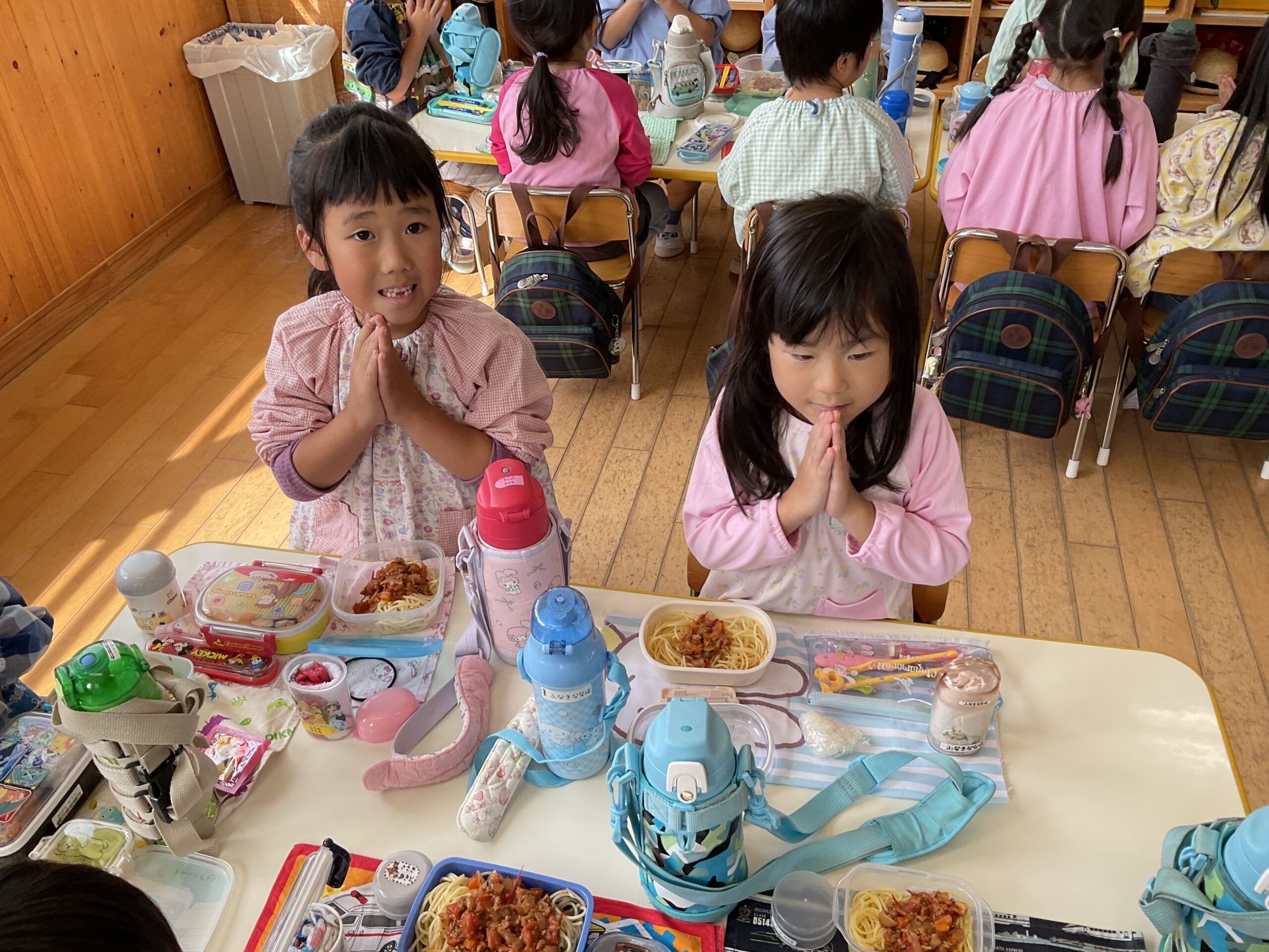 年長組　ミートソース作り