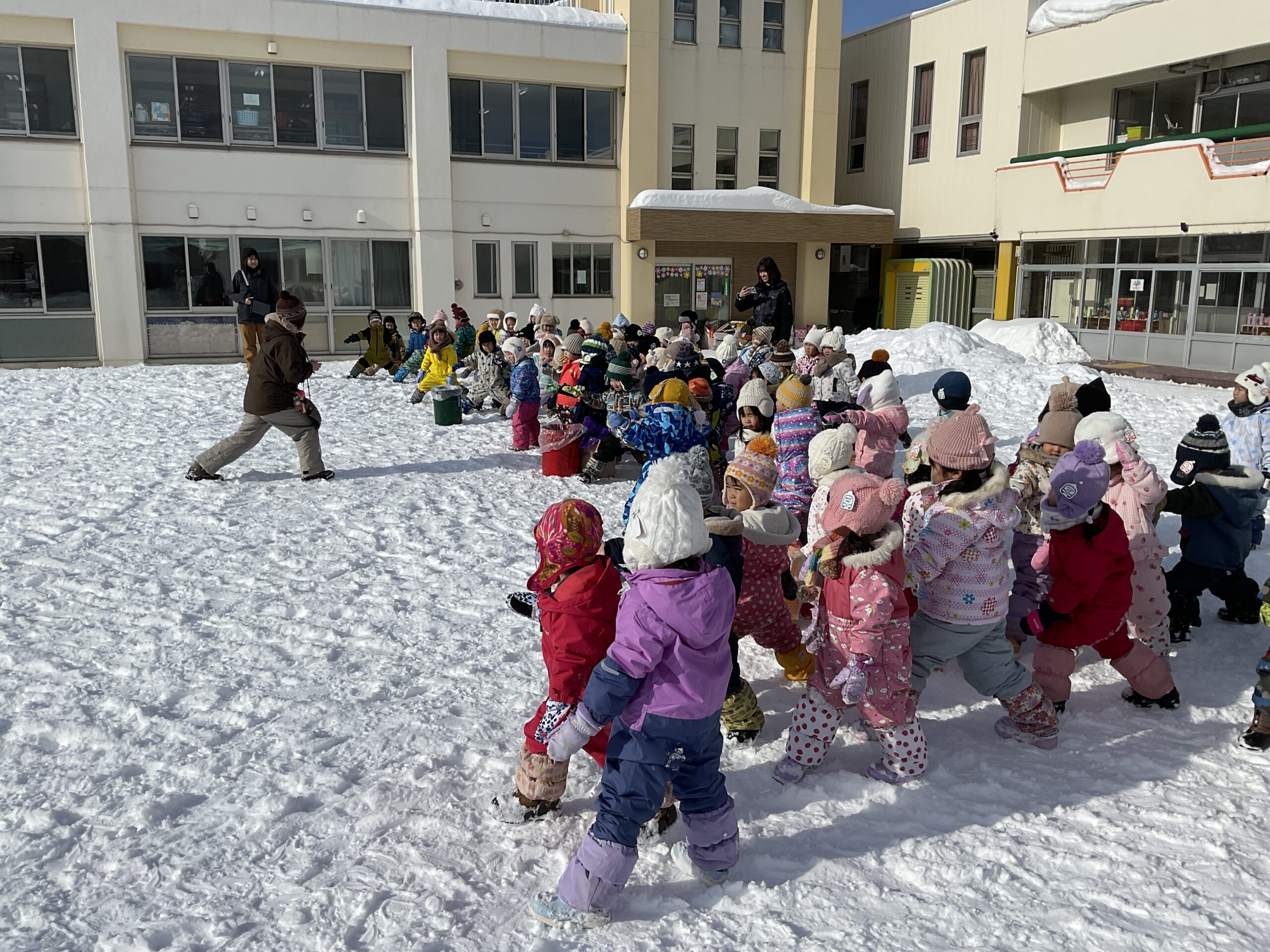 年少組　みかん拾い大会！